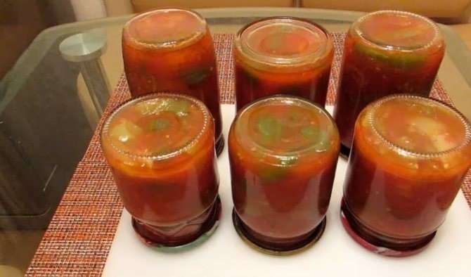 Лечо из болгарского перца с томатной пастой на зиму